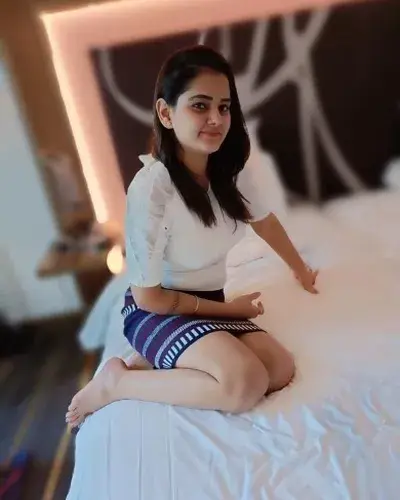 Call Girls Fatehabad Cash On Delivery