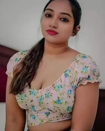 Call Girls Fatehabad Cash On Delivery